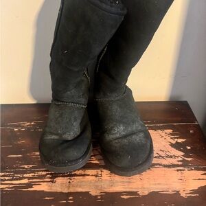 UGG Women's Black Suede Winter Boots